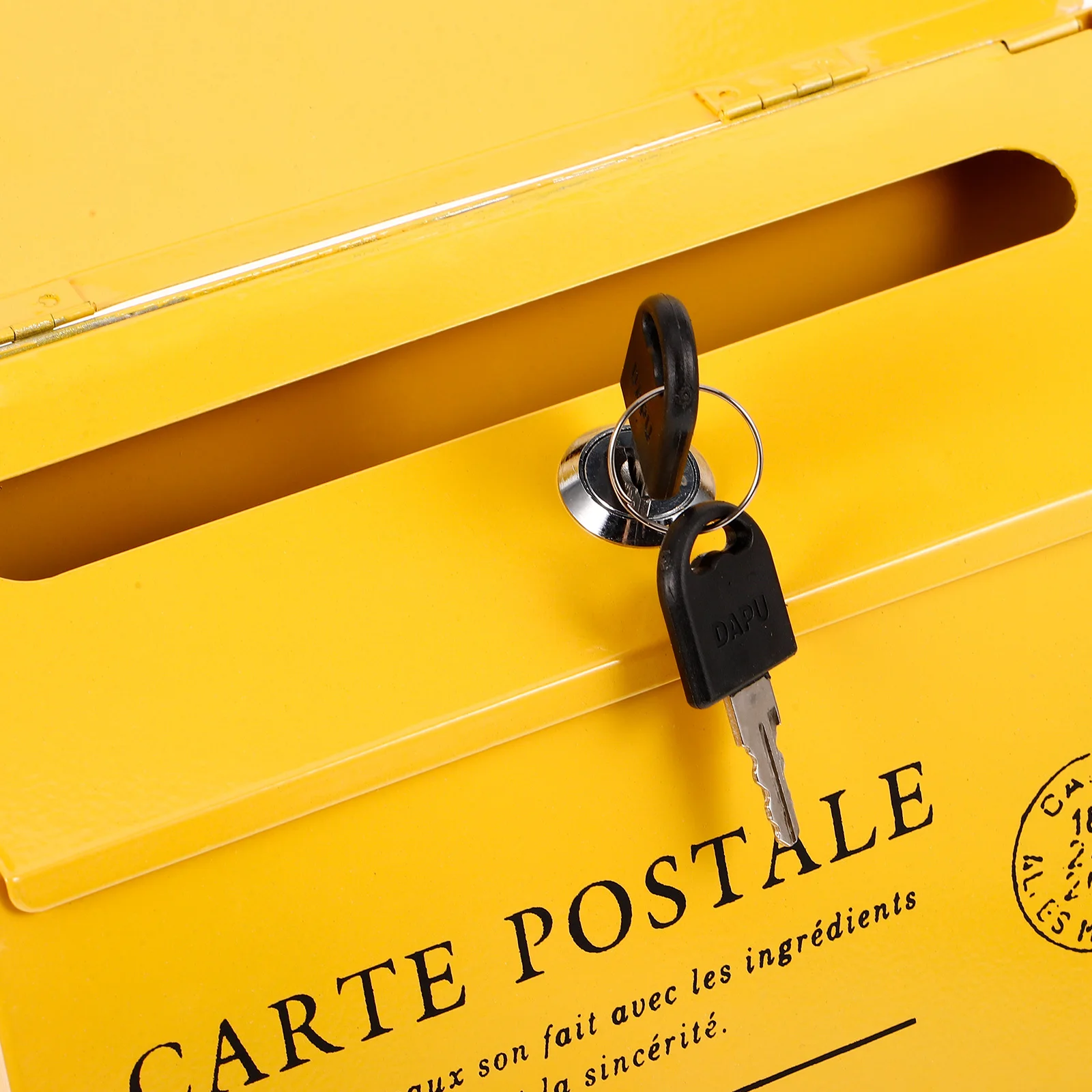 صندوق بريد حديدي مثبت على الحائط على الطراز القديم صندوق بريد معدني بقفل للمنزل والمكتب منظم صندوق السقوط