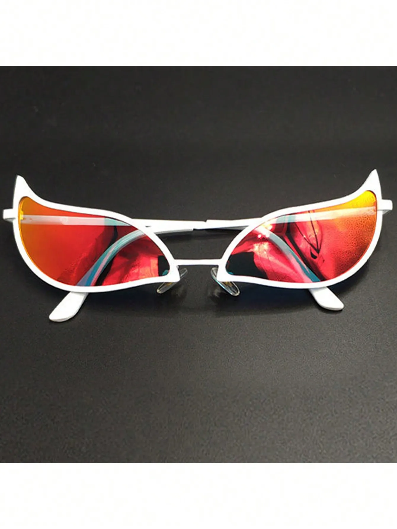 

Очки Doflamingo Donquixote Doflamingo, солнцезащитные очки «кошачий глаз» для косплея для мужчин и женщин, модные винтажные забавные солнцезащитные очки для мужчин и женщин