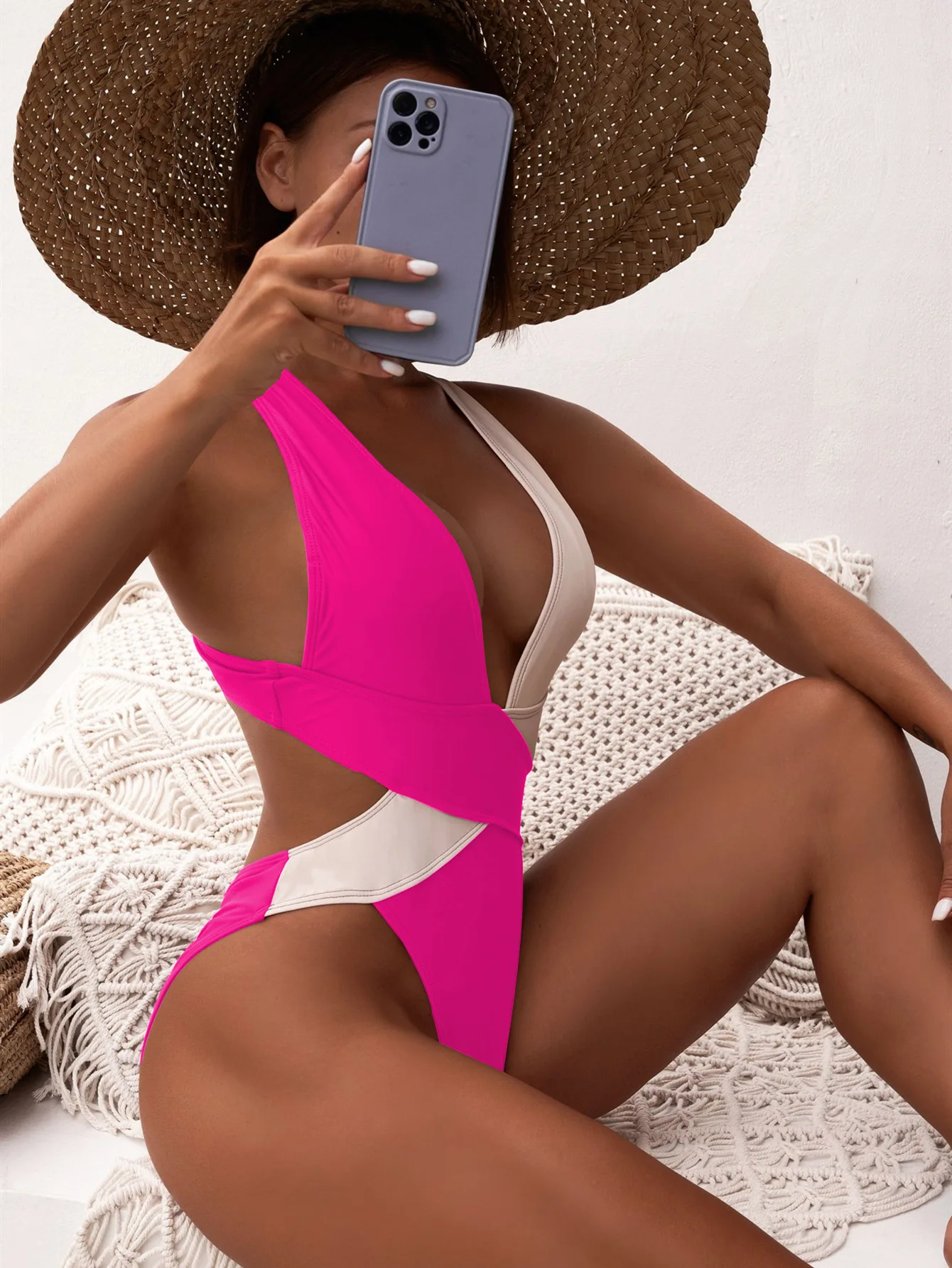 2025 Splicing Deep V Neck Cross Back One Piece Swimsuit Women Swimwear Female Monokini Scrunch Butt Bather Bathing Suit Swim