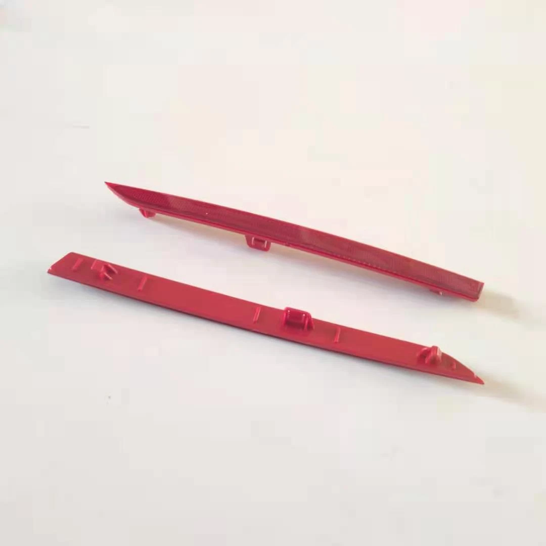 

63147847166 Красный отражатель заднего правого бампера для BMW 3-Series F30 F31 M Sport 2012 +