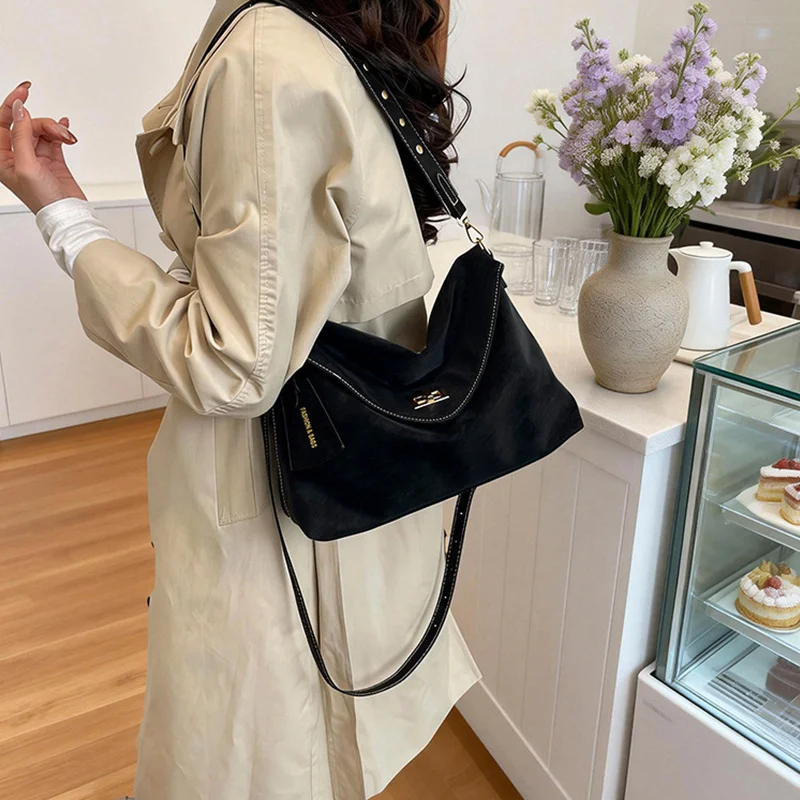 Elegante Casual Damen-Umhängetasche Vielseitige Schultertasche im Retro-Stil Pendler-Tragetasche Weiches PU-Material Mittlere Größe – Detail 6