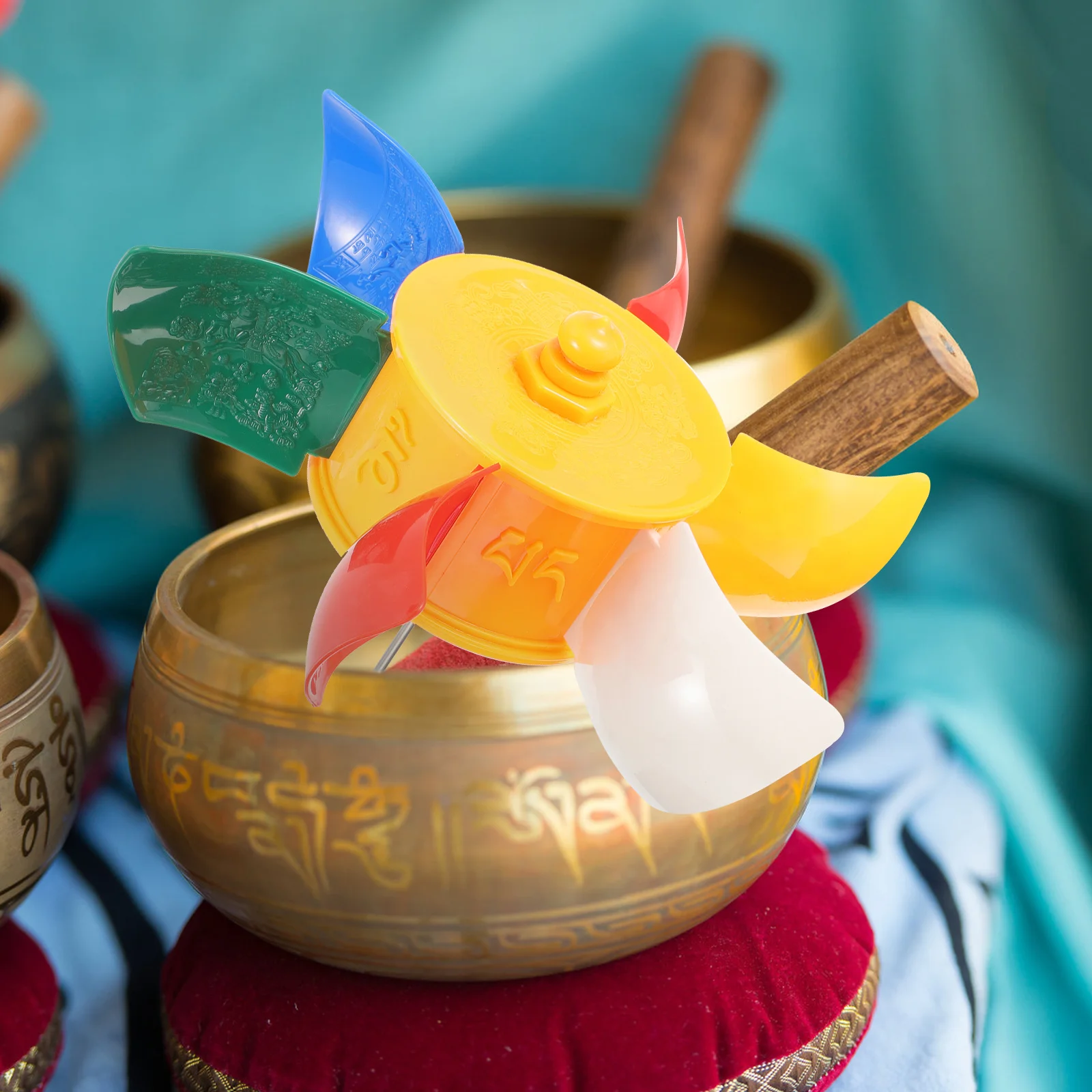 

Hand Held Prayer Wheel Buddhist Tibetan Six-Character Truth Buddha Scriptures Exquisite Desktop Decor Praying Wheel Vintage