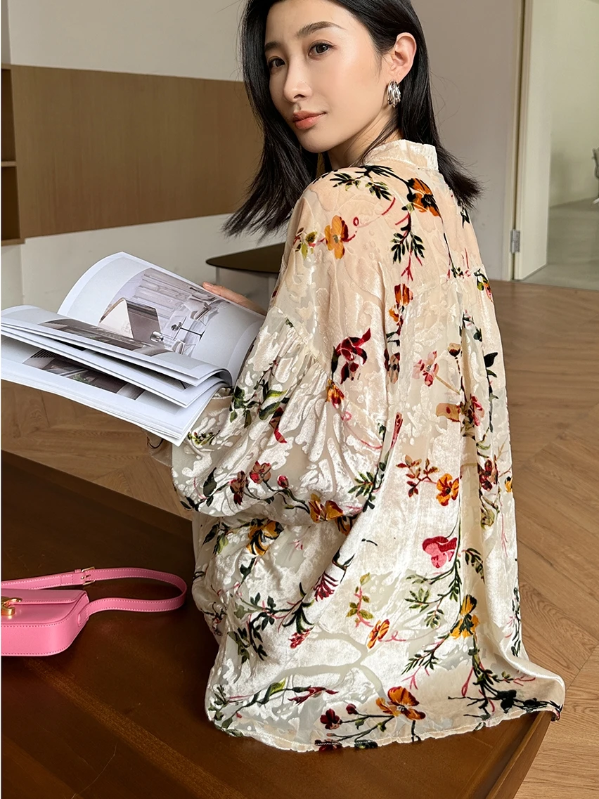

Spring Summer Velvet Floing Hong Kong Sle Women's irt Retro Court Print Loose Fit Long Sve Printed Top
