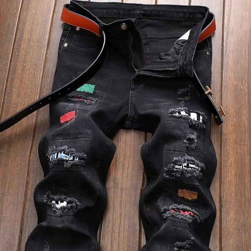 Moda coreana streetwear marca jeans rasgados verão fino-ajuste impresso calças casuais elástico preto calças designer jeans masculinos