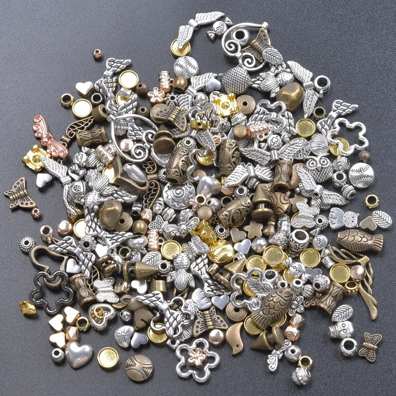 

10-50pcs/Lot Random Mixed Alloy Metal Bulk Charms For Jewelry Making Supplies Vintage Spacer Bead Aninmal Wings Star Accessories