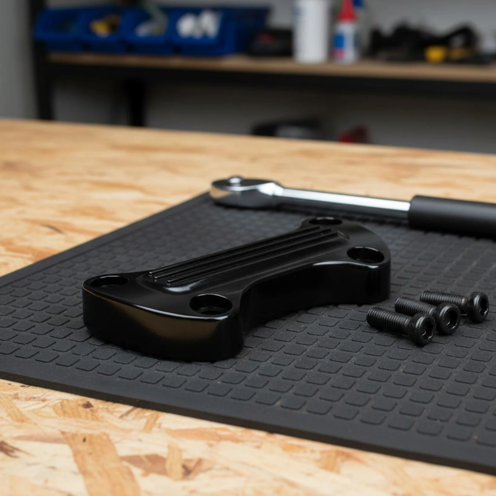 

Motorcycle Handlebar Riser Cover Slim Extended Handlebar Top Clamp Cover Anodized Easy to Install