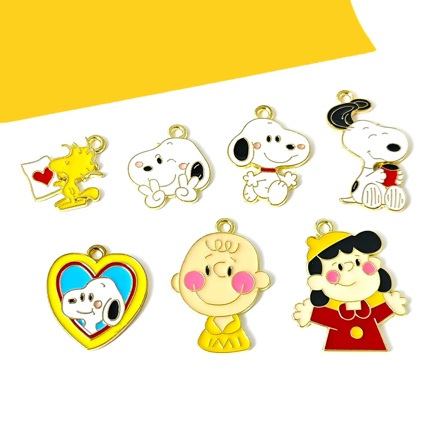 

70/40/30pcs Cartoon Snoopy Decorations Alloy Pendant Anime Series DIY Creative Fashion Jewelry Accessories Gift ﻿