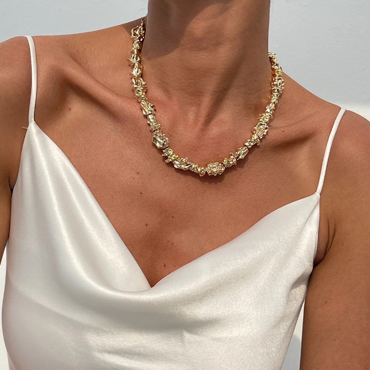 Choker Irregular Liquid Alloy with Crinkled Lava Design and Sturdy Adjustable Metal Chain for Women Daily Party Wear