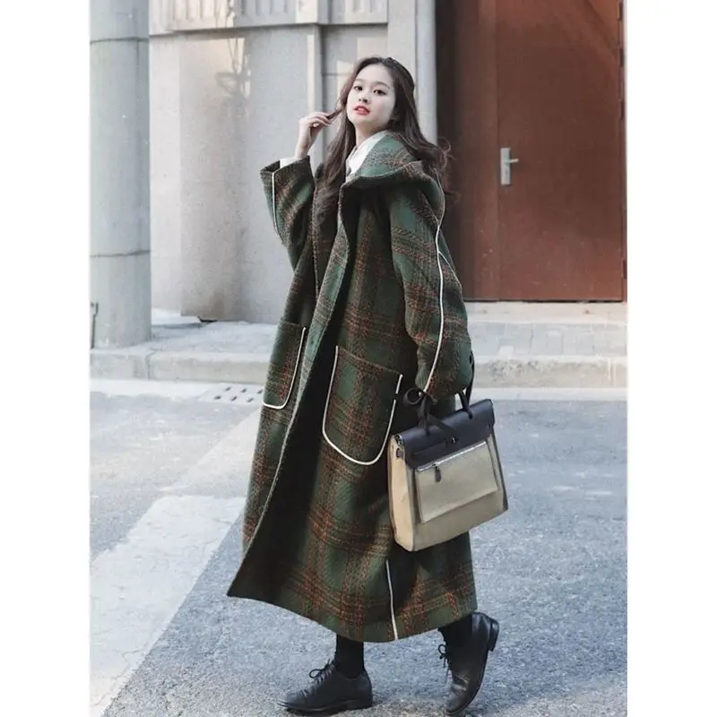 Autumn and Winter New Women's Woolen Coat Patchwork Hooded Oversized Coat