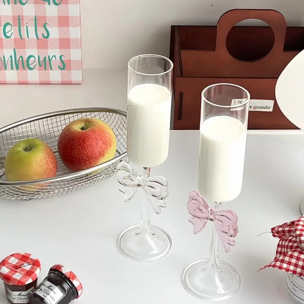 Original niche designer Internet celebrity goblet high value bow wine glass cocktail glass home new use