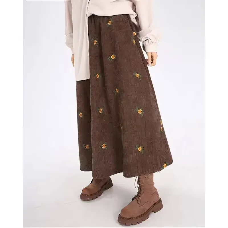 

Вельветовая юбка-миди трапециевидной формы с вышивкой в стиле ретро, женская юбка-миди с цветочным принтом, осень-зима, высокая талия, свободная посадка, чистый цвет, лесная система