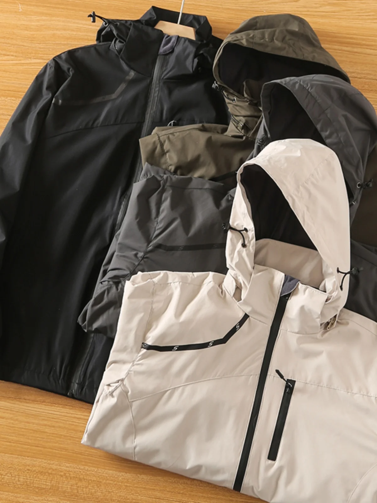 

New 2023 Men's Jaet Coat Casual Breathable Waterproof Spring Autumn Outdoor Polyester Zipper Decorated Polyester Sve