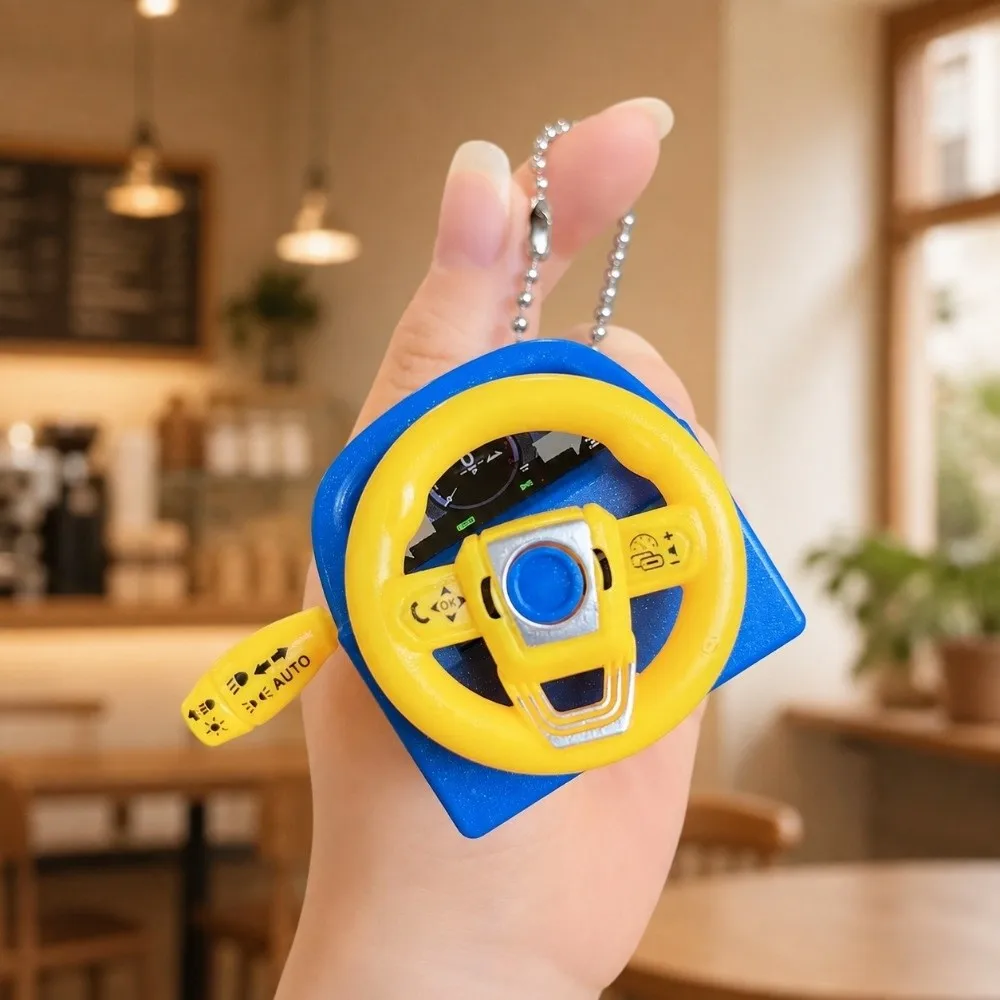 Simulated Steering Wheel Mini Fidget Keychain Illuminated Rotatable Stress Relief Keychain Cartoon Creative Handbag Charm
