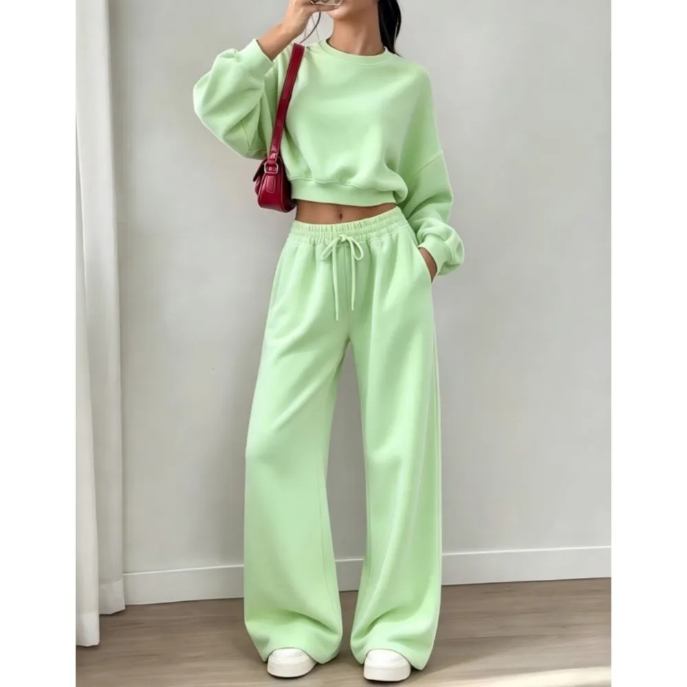 Autumn Winter New Fashion Super Short Long Sleeve Sweat Sports Pants 2Piece Casual Loose Thin Pocket Wide Leg Pants Women's Suit