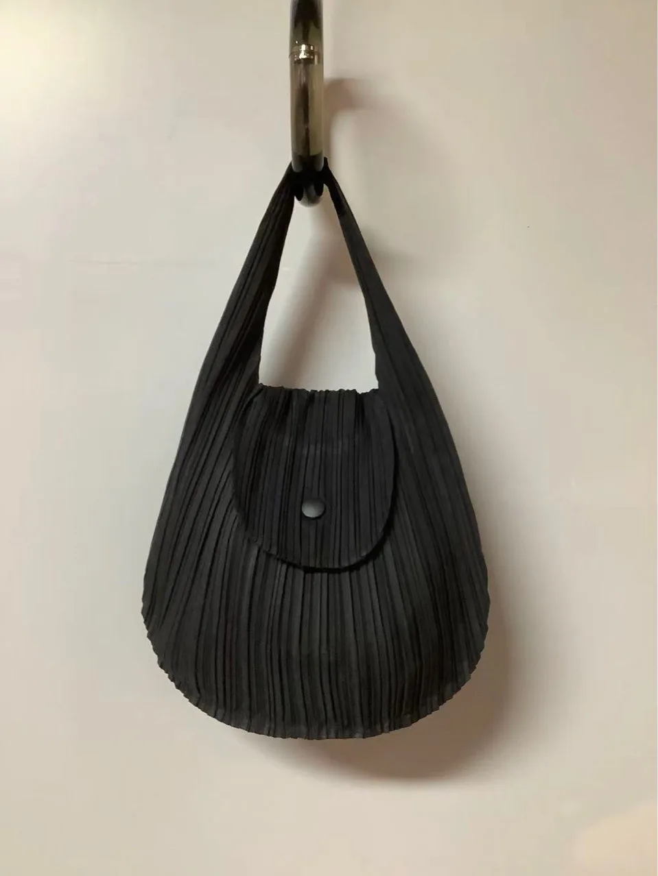 IN STOCK Solid color pleated commuter original bag casual crossbody bag HOT SELLING