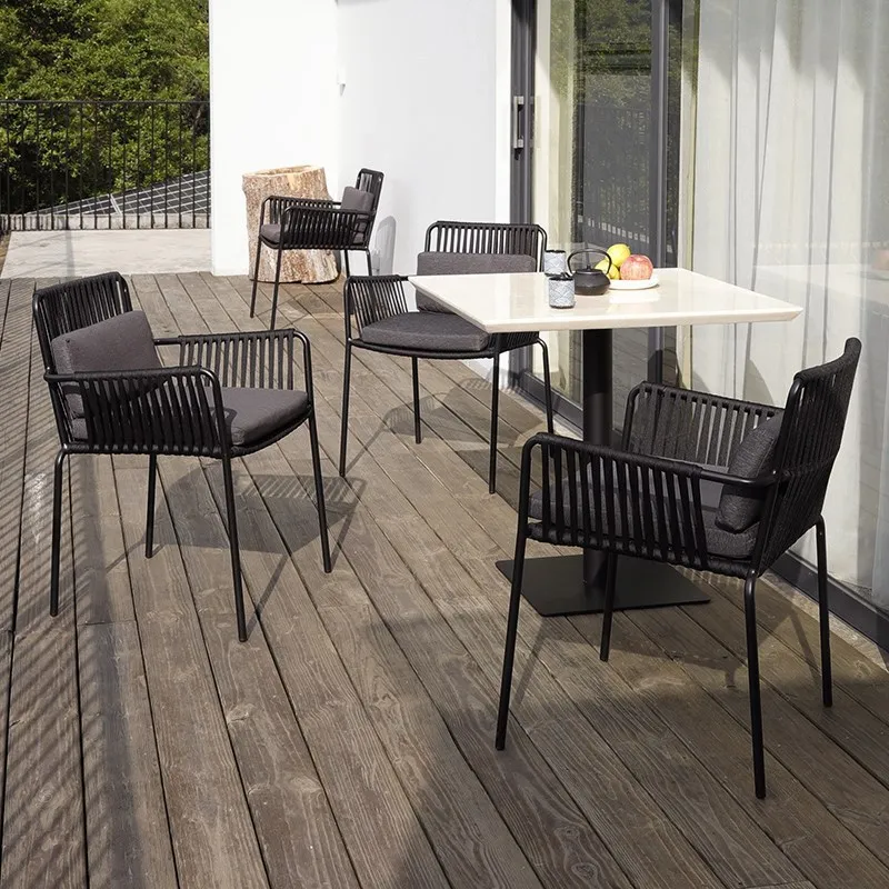 Villa courtyard outdoor rattan outdoor pendulum restaurant leisure balcony table and chairs three-piece outdoor table and chairs