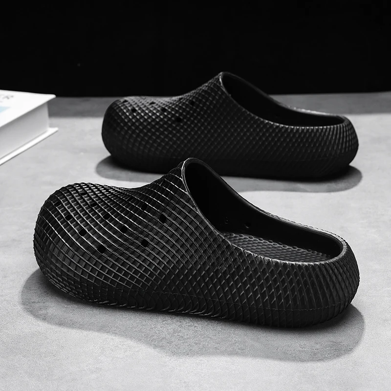Beach Slippers Men Summer Breathable Textured Clogs Strap Non Slip Waterproof Garden Indoor Outdoor EVA Men's Shoes