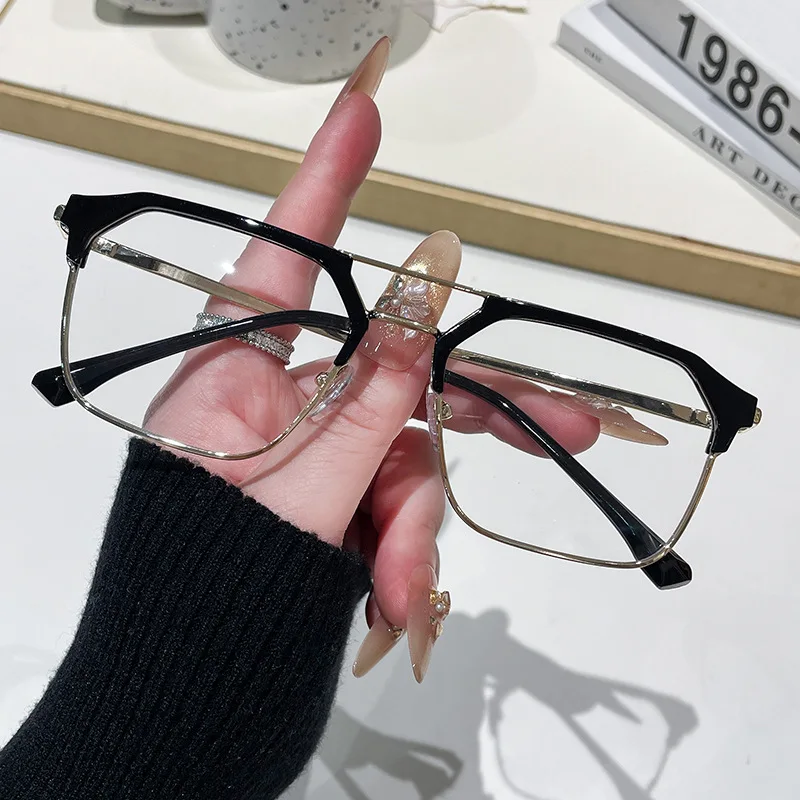 Photochromic Anti Radiation Blue Light Eyeglasses Square Metal Frame Computer Glasses for Women Men Replaceable Lens