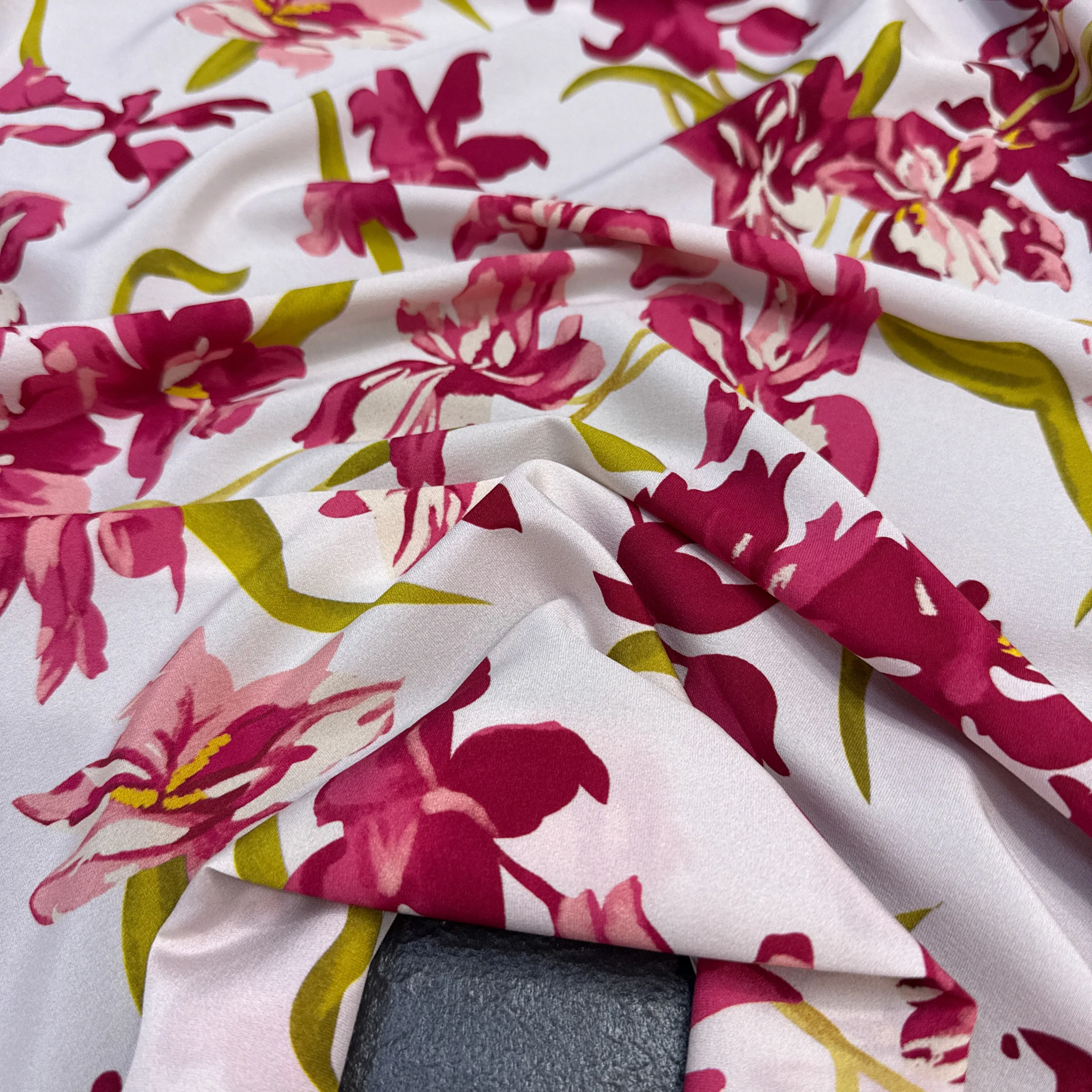 Purple Red Floral Printed Stretch Silk Crepe de Chine Fabric for DIY Sewing Summer Dress Pajamas Soft White Silk Fabric FR7039