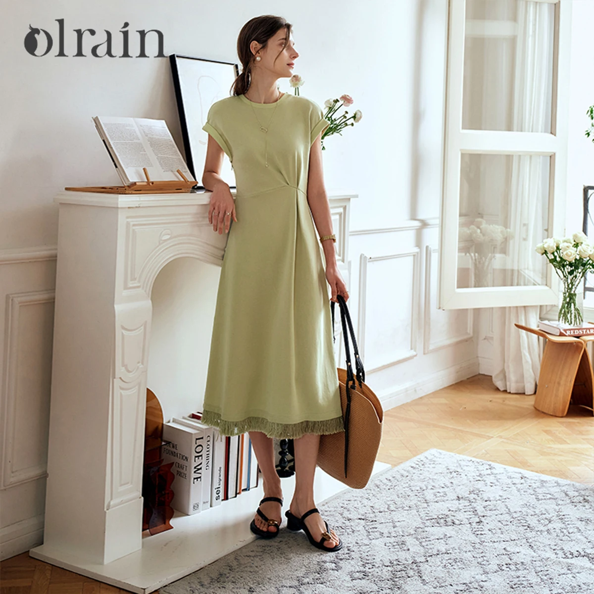

OLrain Women's Office Minimalist Short Sleeve Dress 2026 Spring New Versatile Round Neck Tassel Hem Knit Midi Dress O24XL90956