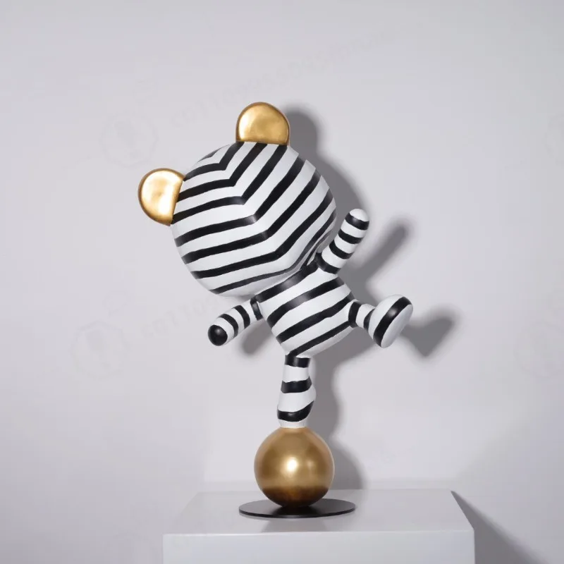 Simple Modern Animal Sculpture Decor Zebra Bear Ornament Household Furnishing Accessory For TV Wine Cabinet Living Room