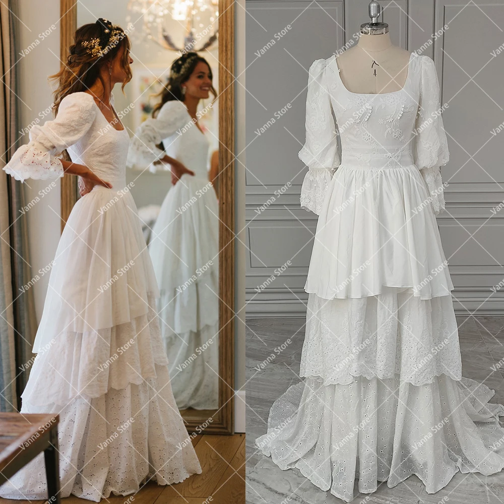 Abito da sposa in pizzo con maniche lunghe svasate Abito da sposa vintage a strati Boho personalizzato taglie forti con scollo rotondo e taglio basso