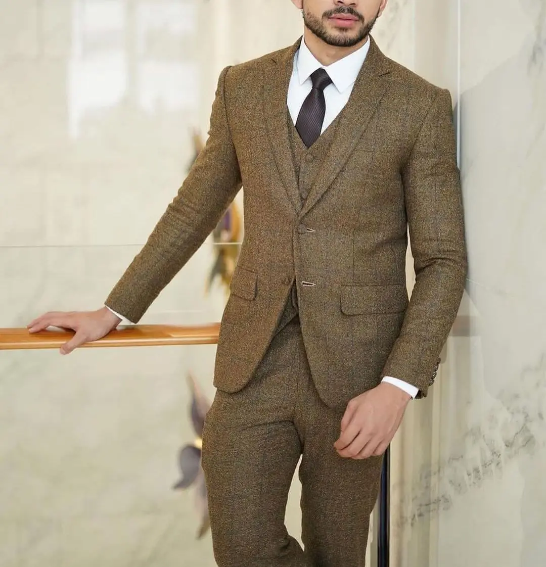 Brown Men's Suit 3 Pieces Blazer Vest Pants Single Breasted Peaked Lapel Stripes Plaid Business Slim Wedding Groom Costume Homme