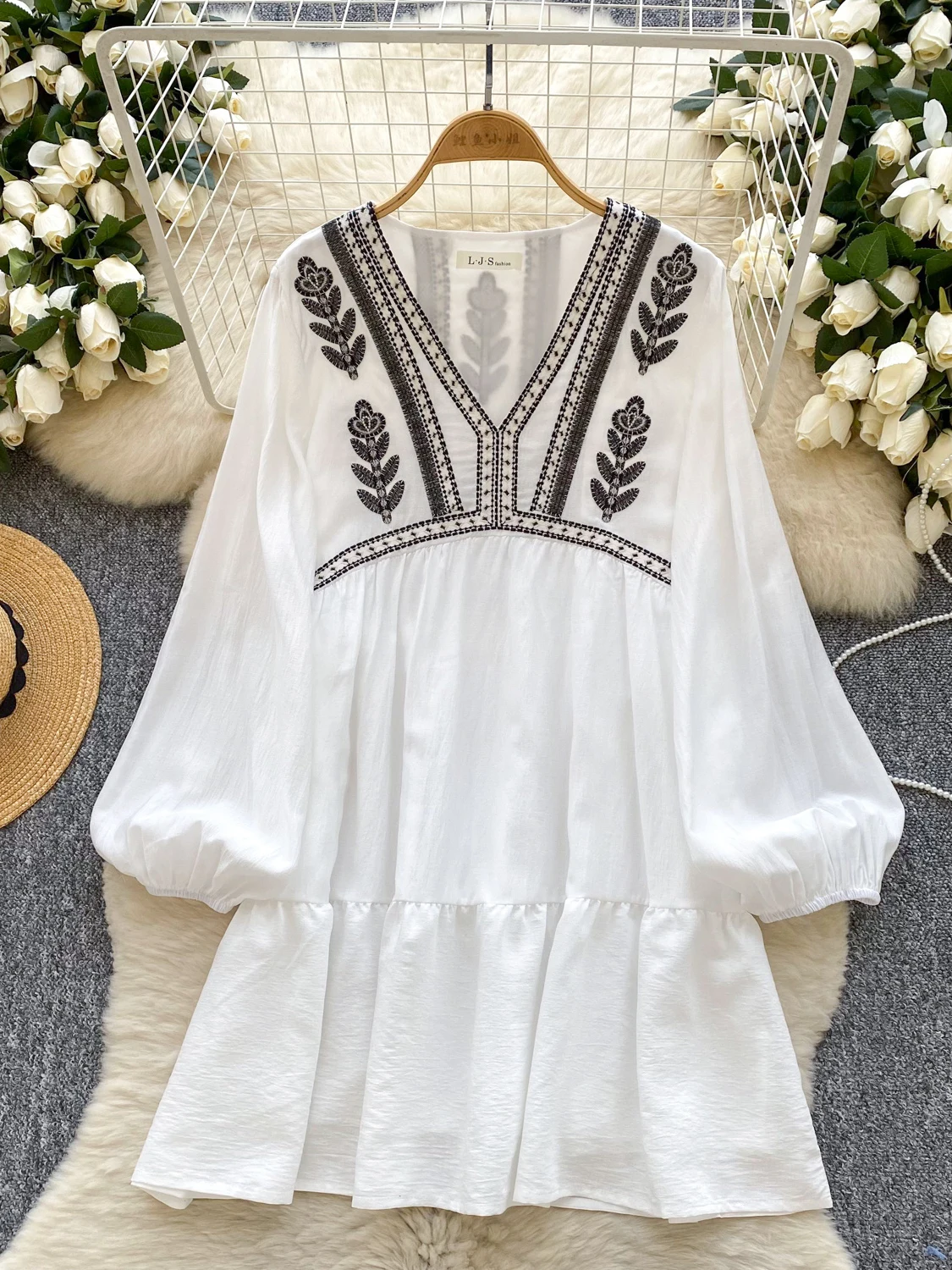 Ele Sweet Embroidered Heavy Work Loose Fitting Lantern Sve V Ne a Line  Dr for Women Spring Commute Sle