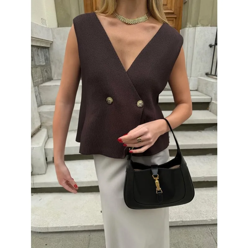 New Women Fashion V Neck Sleeveless Golden Buttons Knitted Vest Sweater Female Chic Solid Color Slim Cardigan Tops