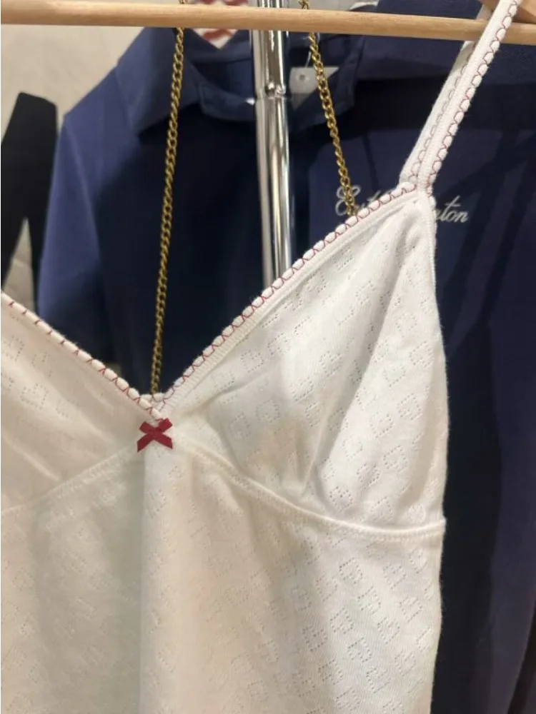 سترة نسائية صيفية عالية الجودة موديل 2025 براندي BM للفتيات ذات جودة عالية متعددة الاستخدامات بقصة ضيقة بلون سادة ورقبة على شكل حرف v سترة قصيرة بدون أكمام