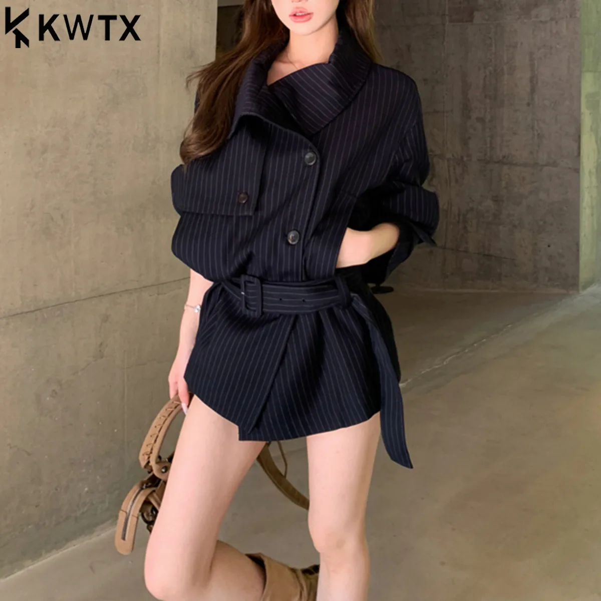 

KWTX 2025 женский Тренч с цветными блоками, винтажный полосатый тренч с воротником-стойкой и поясом, укороченный однобортный осенне-зимний повседневный элегантный