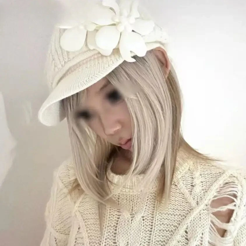 

Japanese Style Original Hat with 3D Flowers Knitted Beret Autumn and Winter Fleece-Lined Warm Versatile Solid Color Baseball Cap