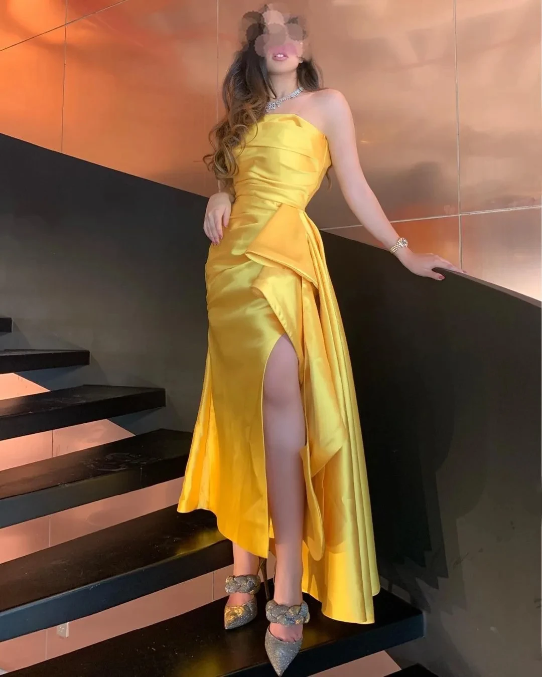 

Luxury Yellow Evening Dress With Side Silt For Women Elegant Long Sleeves Zipper Back Birthday Wedding Party Formal Banquet Gown