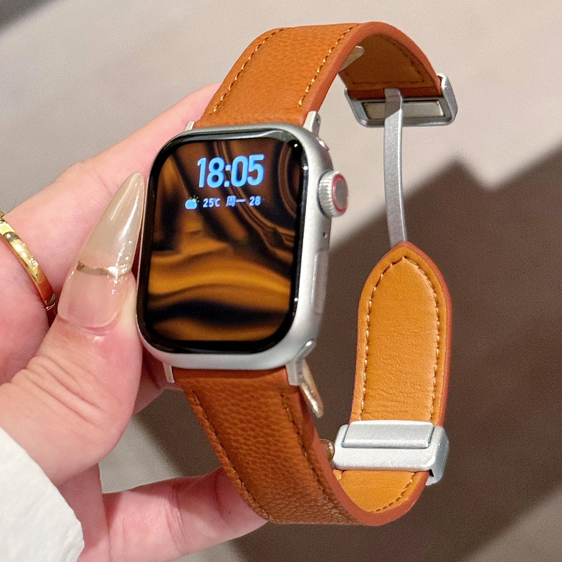 Fashion Lychee Pattern Strap for Apple Watch 49 Ultra 46 S10 45 44 42 41 40 38mm Magnetic Buckle Strap for iwatch987SE654