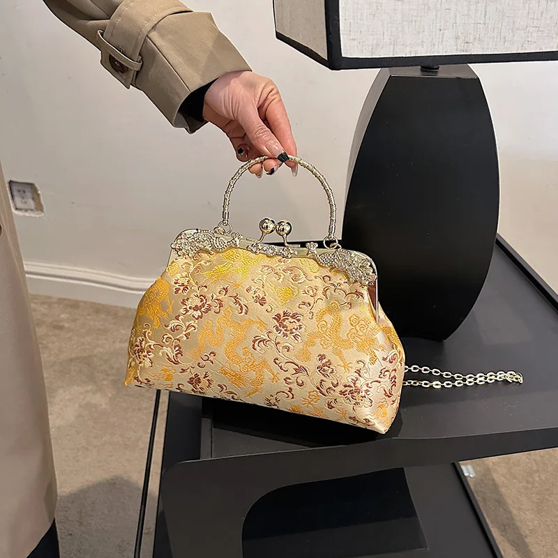 Women's Dragon Phoenix Pattern Retro Clutch Bag Metal Kiss-Lock Closure Chain Strap Casual Daily Evening Shoulder Bag 2026 New