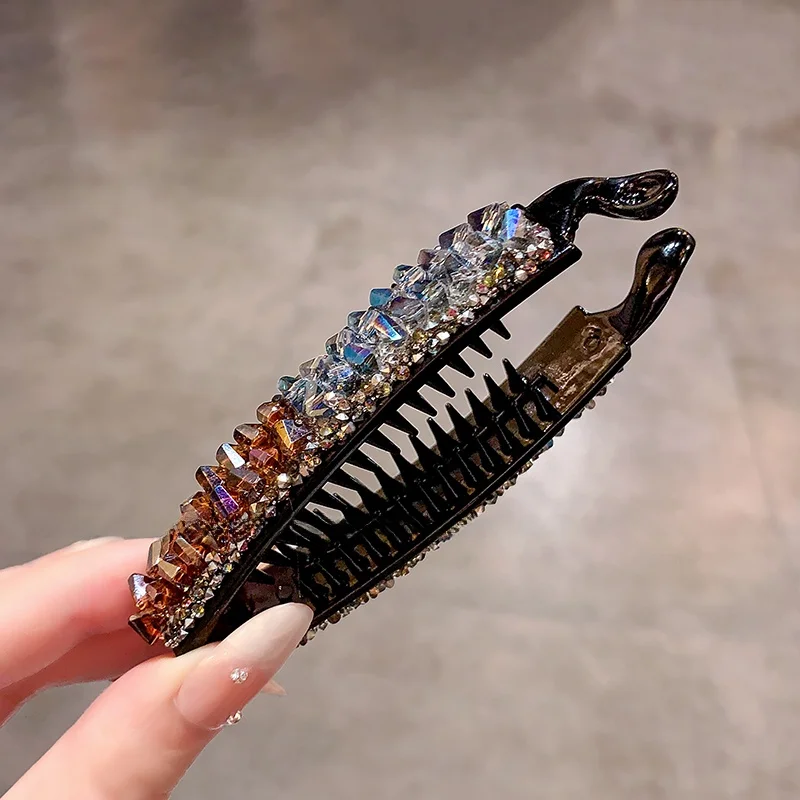 presilha-de-cabelo-banana-com-diamantes-embutidos-acessorio-feminino-elegante-para-coque-semi-ajustado-antiderrapante-estilo-coreano