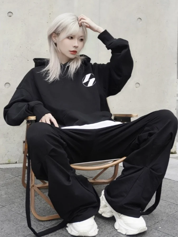 

Классический худи оверсайз с логотипом-буквой для осени и зимы, повседневный, удобный, из хлопка и полиэстера, от Faion Club