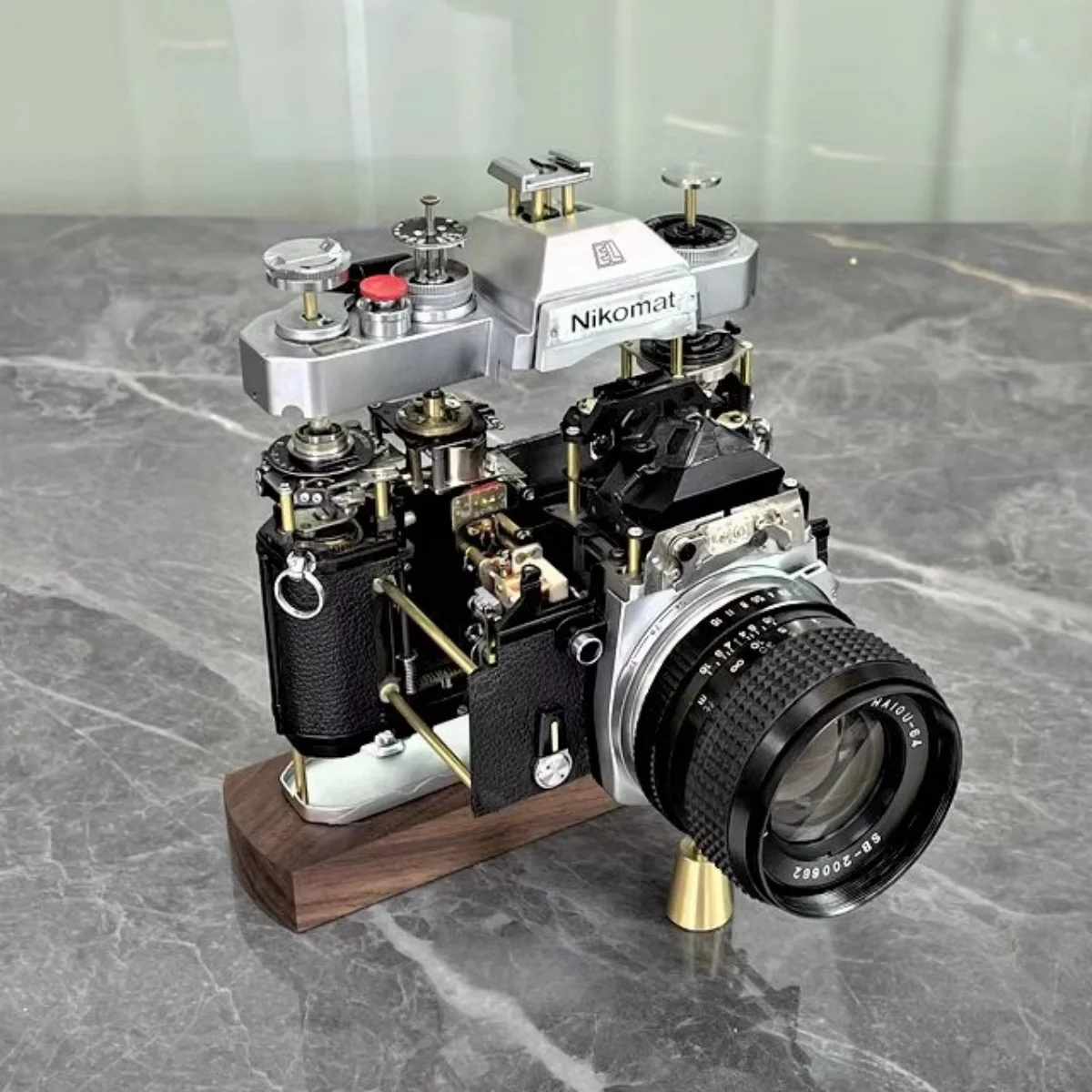 Space explosion camera Nikon real machine dismantling camera/Villa decoration old artisan handicrafts/three-dimensional antiques