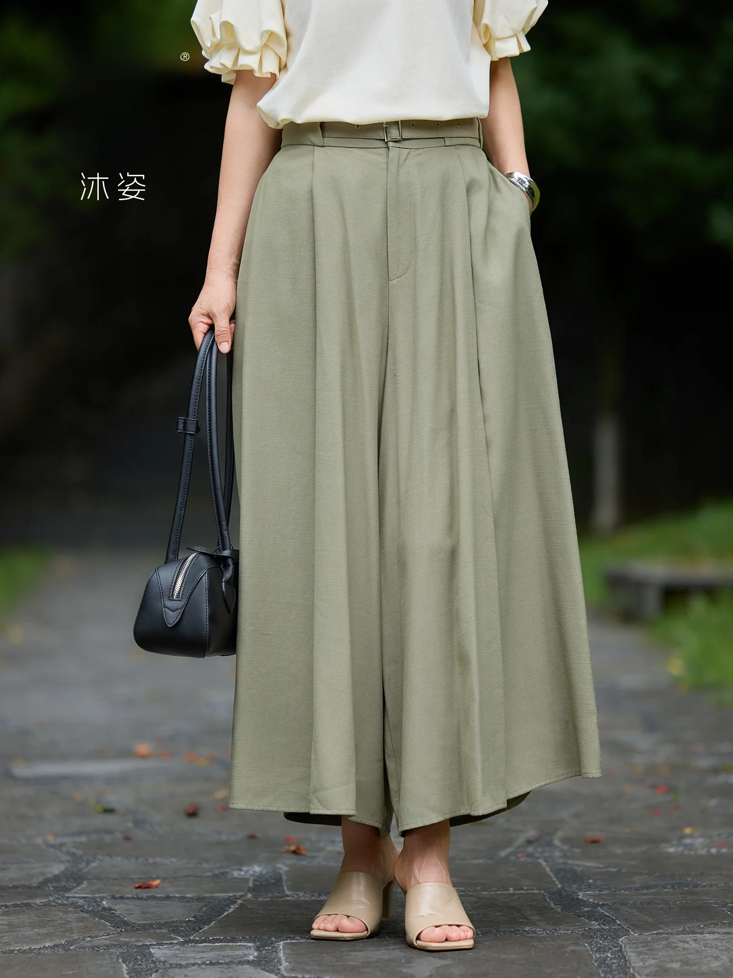 

Muzhi Mid-aged Mom Summer Loose Wide-leg Pants Elegant Skirt Pants Straight Cut Long Trousers for Middle-aged And Elderly Women
