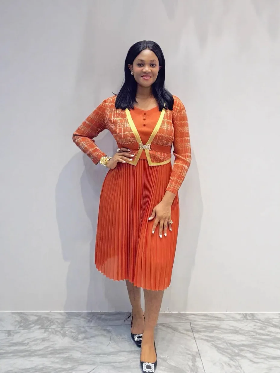 2025-miyake-plisse-nouveau-automne-feminite-look-etranger-mince-petit-parfum-haute-sens-impression-robes-amples