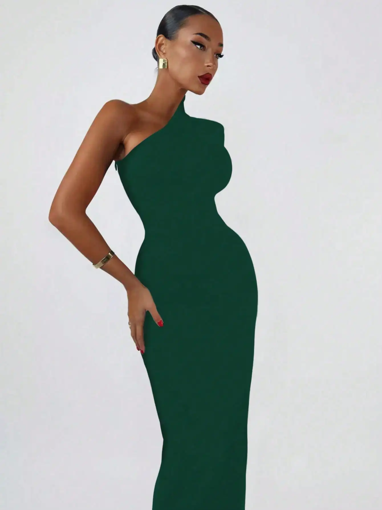 أزياء المرأة الربيع الصيف مثير أنيقة GreenLong كم واحد الكتف طويل Bodycon فستان حفلة كوكتيل مساء فستان الملابس