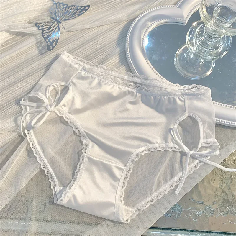 Versão francesa cetim renda roupa interior malha rendas até calças triângulo feminino oco para fora cuecas transparentes calcinha de cintura média