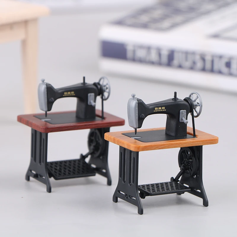 Dollhouse decoration mini furniture imitation sewing machine model