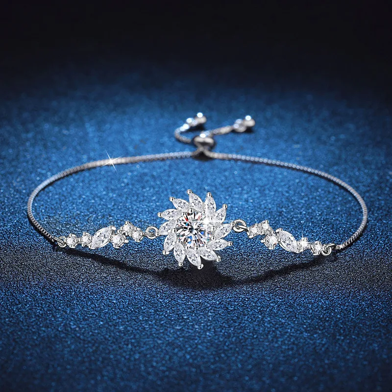 

Platinum PT950 18K Gold Bracelet, Women's Moissanite Luxury Distressed Sunflower, 1-carat Moissanite Bracelet Adjustable
