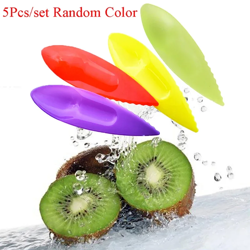 5PCS Plastic Kiwi Spoon Kiwi Dig Scoop Vegetable Fruit Knife Slicer Peeler Cutter Kitchen Tools Peelers Scoop Cutter Candy Color