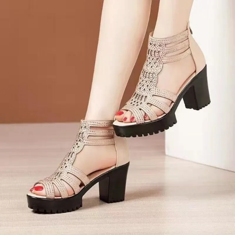 High Heels Sandals Woman Gladiator Open Head Sexy Black Rivet Block Heel Platform Shoes Summer Back Zip Size 35-40 Women Sandals