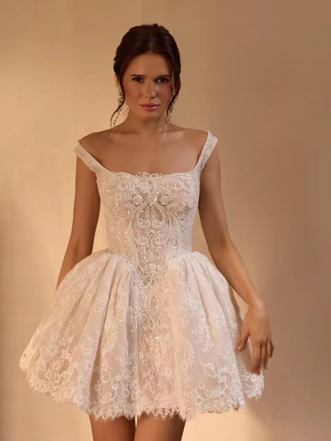 Sparkly Mini Wedding Dress Luxury Lace Pearl Bridal Dress Princess Short Gown Custom Made amanda novias official