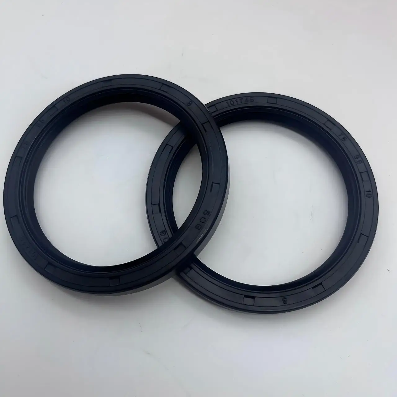 Excavator Seal Ring Framework Oil Seal Traveling Motor Seal Repair Kit 75-95-10 Framework Oil Seal 101745