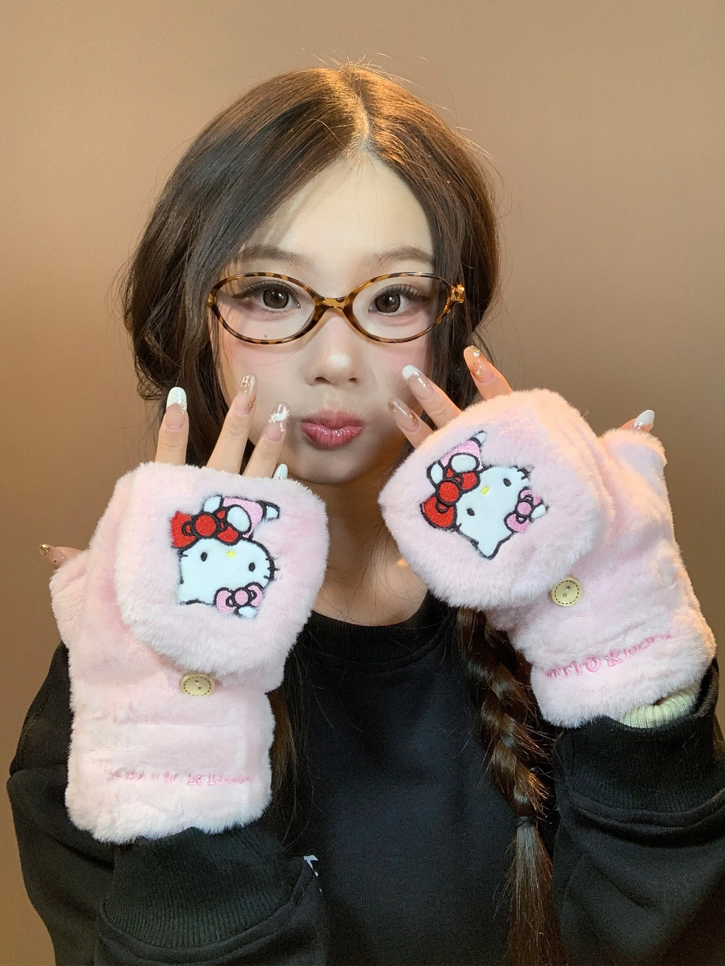 الوردي مرحبا كيتي الفتيات القفازات شتاء جديد لطيف الكرتون التطريز أفخم الدافئة الوجه متابعة القفازات لينة مريحة الدراجات القفازات #3