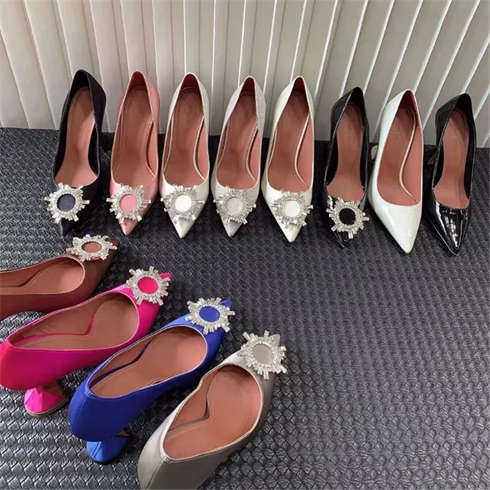 

Spring/Summer Fashion Sun Metal Buckle Shallow Mouth Pointed Single Shoes Stiletto High Heels Wedding Party Women's Sandals